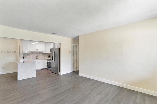 Empty room, Interior, Kitchen, Wood Texture Flooring