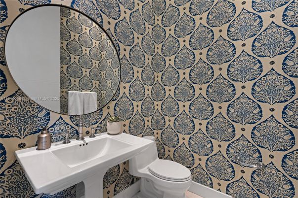 Bathroom, Interior