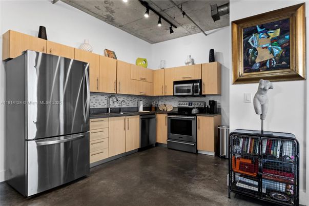 Interior, Kitchen, Stainless Steel Appliances
