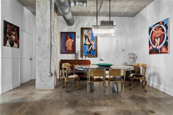 Chandelier, Dining room, Interior, Pendant Lights