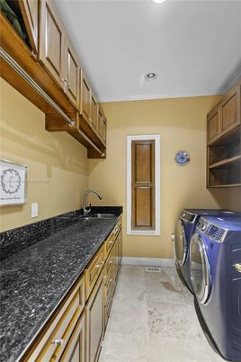 Interior, Recessed Lighting, Washer