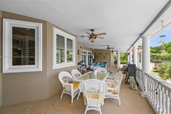 Dining room, Exterior, Interior