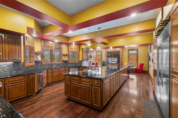 Interior, Kitchen, Pendant Lights, Recessed Lighting, Wood Texture Flooring