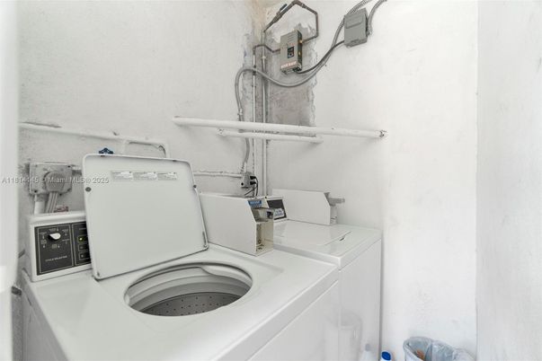 Interior, Washer