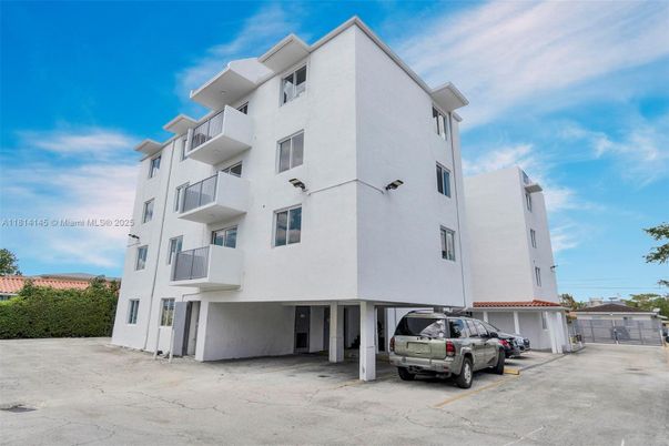 Exterior, Facade, Condo Building