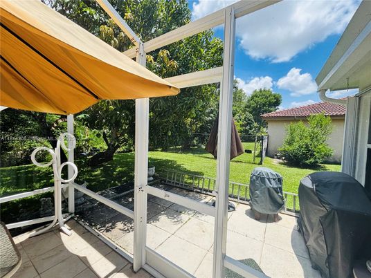 Exterior, Sun Room