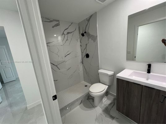 Bathroom, Interior, Marble, Marble Walls