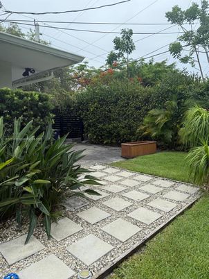 Backyard, Exterior, Hot Tub