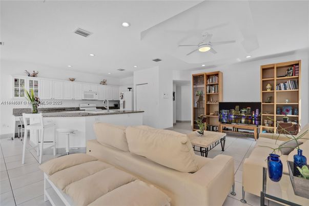 Interior, Kitchen, Living room, Recessed Lighting