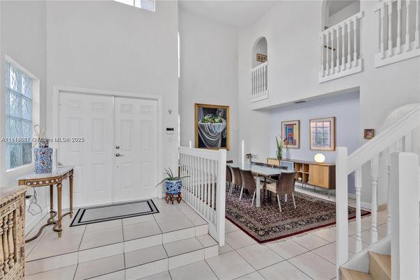 Dining room, Interior