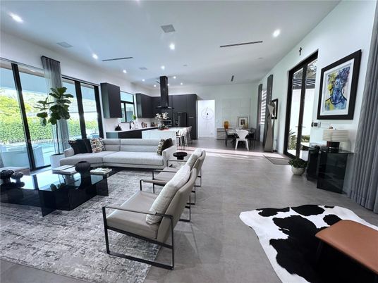 Interior, Kitchen, Living room, Pendant Lights, Recessed Lighting
