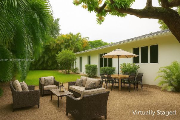 Backyard, Exterior