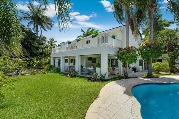 Backyard, Exterior, Pool