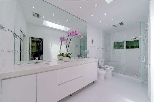 Bathroom, Dual Sink Vanities, Glass Shower, Interior, Recessed Lighting