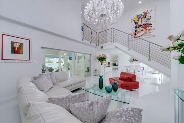 Chandelier, Interior, Living room, Water