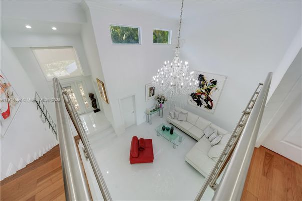 Chandelier, Interior, Living room, Recessed Lighting, Wood Texture Flooring