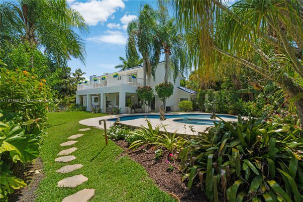 Backyard, Exterior, Pool
