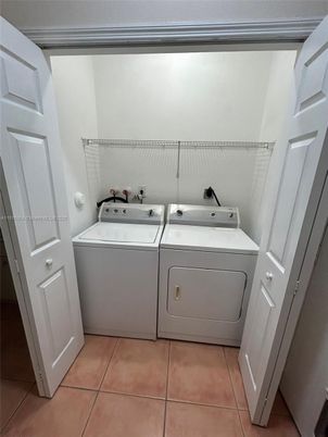 Interior, Utility Closets, Washer