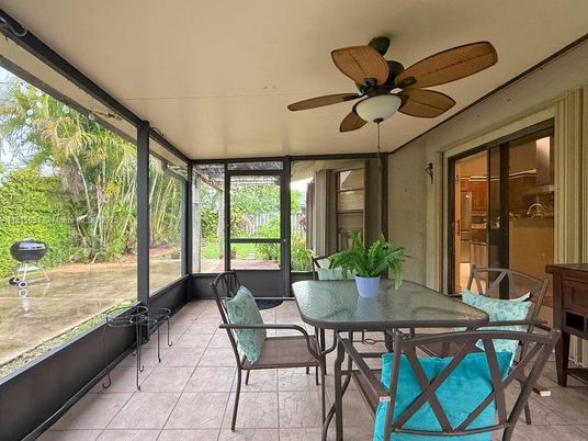 Dining room, Interior, Sun Room