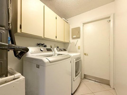 Interior, Washer