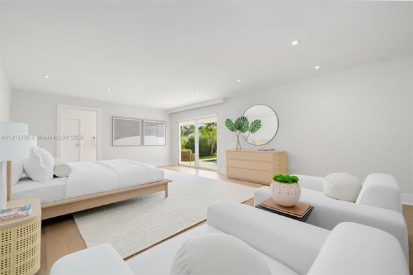 Bedroom, Interior, Living room, Recessed Lighting, Wood Texture Flooring