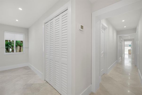 Interior, Recessed Lighting