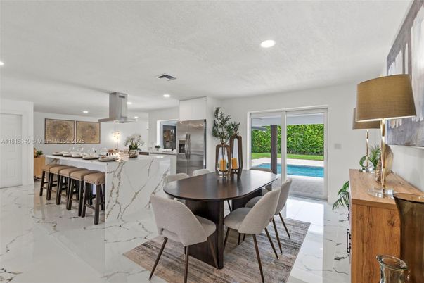 Dining room, Interior, Kitchen, Marble, Recessed Lighting, Stainless Steel Appliances