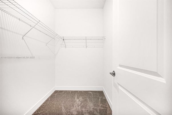 Interior, Walk-in Closets