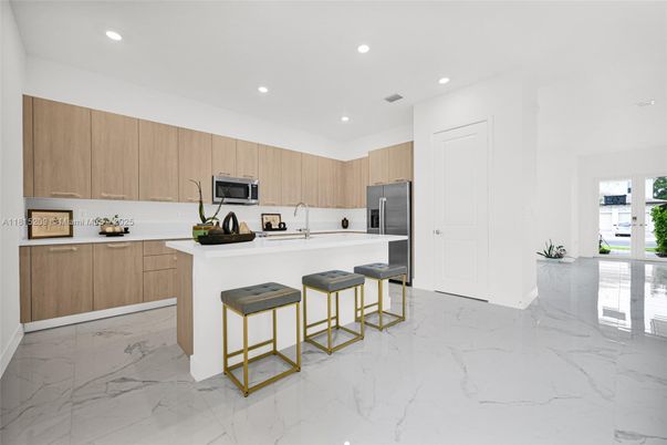 Interior, Kitchen, Marble, Recessed Lighting