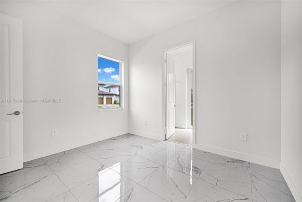 Empty room, Interior, Marble