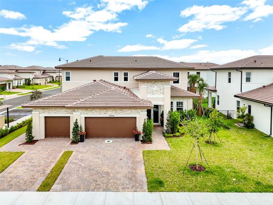 Attached, Backyard, Exterior, Facade, Mediterranean