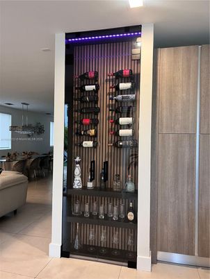 Interior, Recessed Lighting, Wine Storage