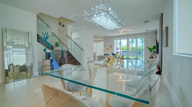 Chandelier, Dining room, Interior, Recessed Lighting