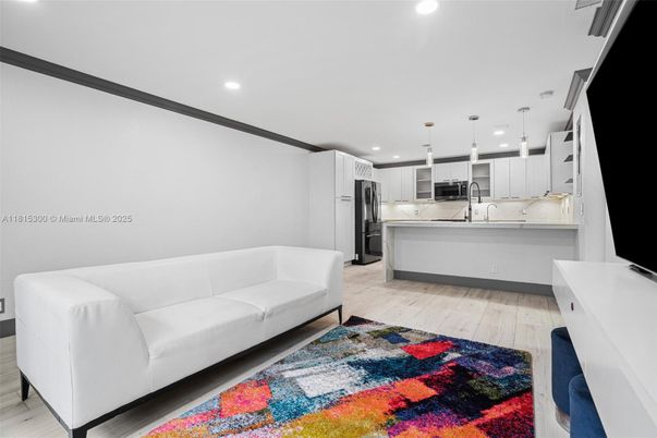 Interior, Kitchen, Living room, Pendant Lights, Recessed Lighting, Stainless Steel Appliances, Wood Texture Flooring