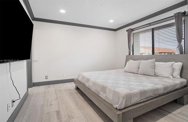 Bedroom, Interior, Recessed Lighting, Wood Texture Flooring