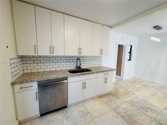 Interior, Kitchen, Pendant Lights