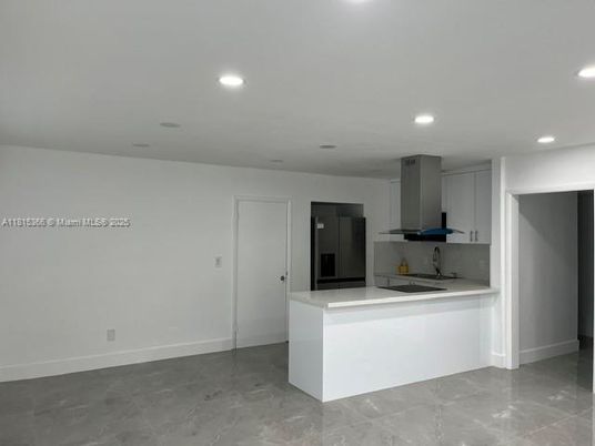 Interior, Kitchen, Recessed Lighting