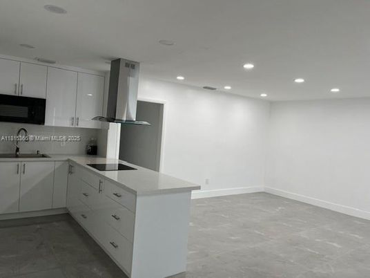 Interior, Kitchen, Recessed Lighting
