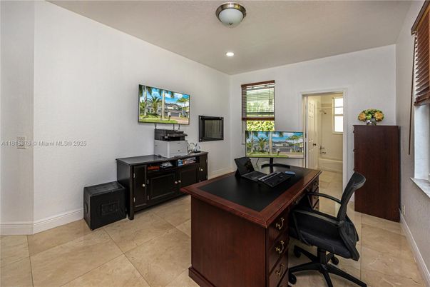 Home Office, Interior, Recessed Lighting