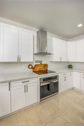 Interior, Kitchen, Recessed Lighting