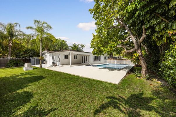 Backyard, Exterior, Pool