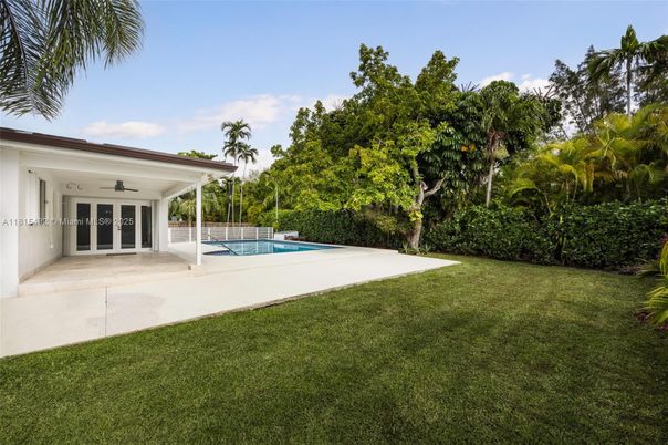 Backyard, Exterior, Pool
