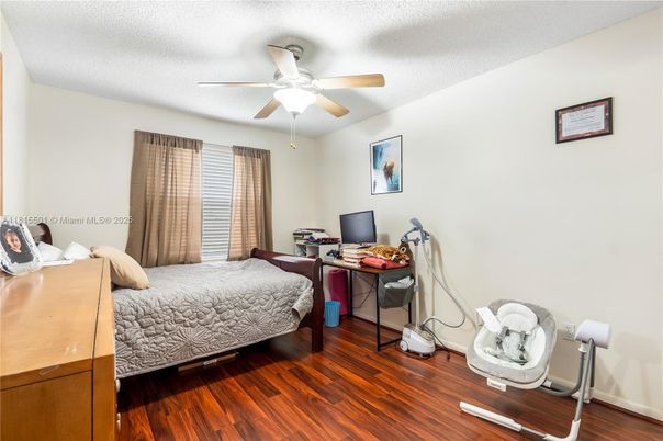 Bedroom, Home Office, Interior, Wood Texture Flooring