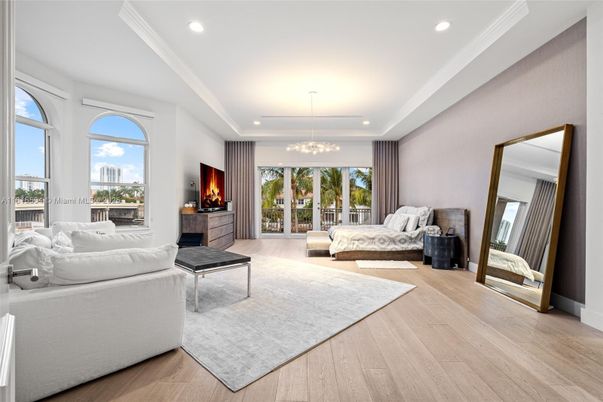 Bedroom, Fireplace, Interior, Living room, Pendant Lights, Recessed Lighting, Wood Texture Flooring