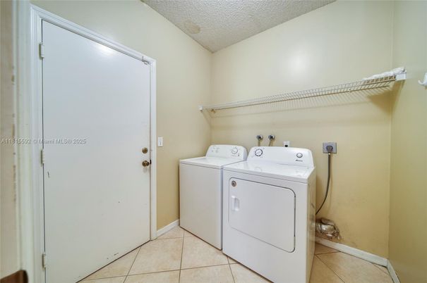 Interior, Utility Closets, Washer