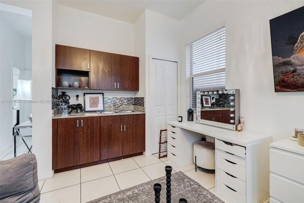 Home Office, Interior, Kitchen