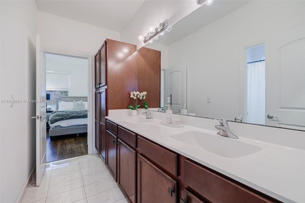 Bathroom, Bedroom, Dual Sink Vanities, Interior, Wood Texture Flooring