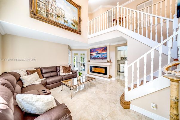 Fireplace, Interior, Living room