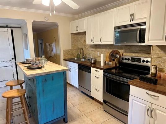 Interior, Kitchen, Stainless Steel Appliances