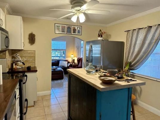 Interior, Kitchen, Living room